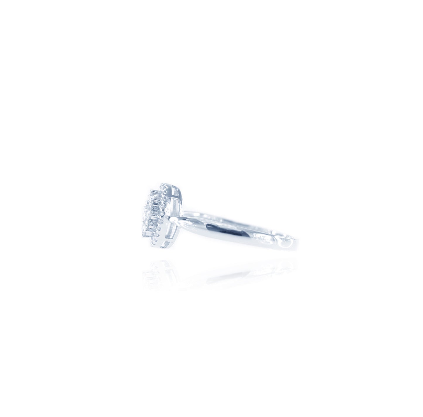 Round Flower Diamond Ring in 18K White Gold