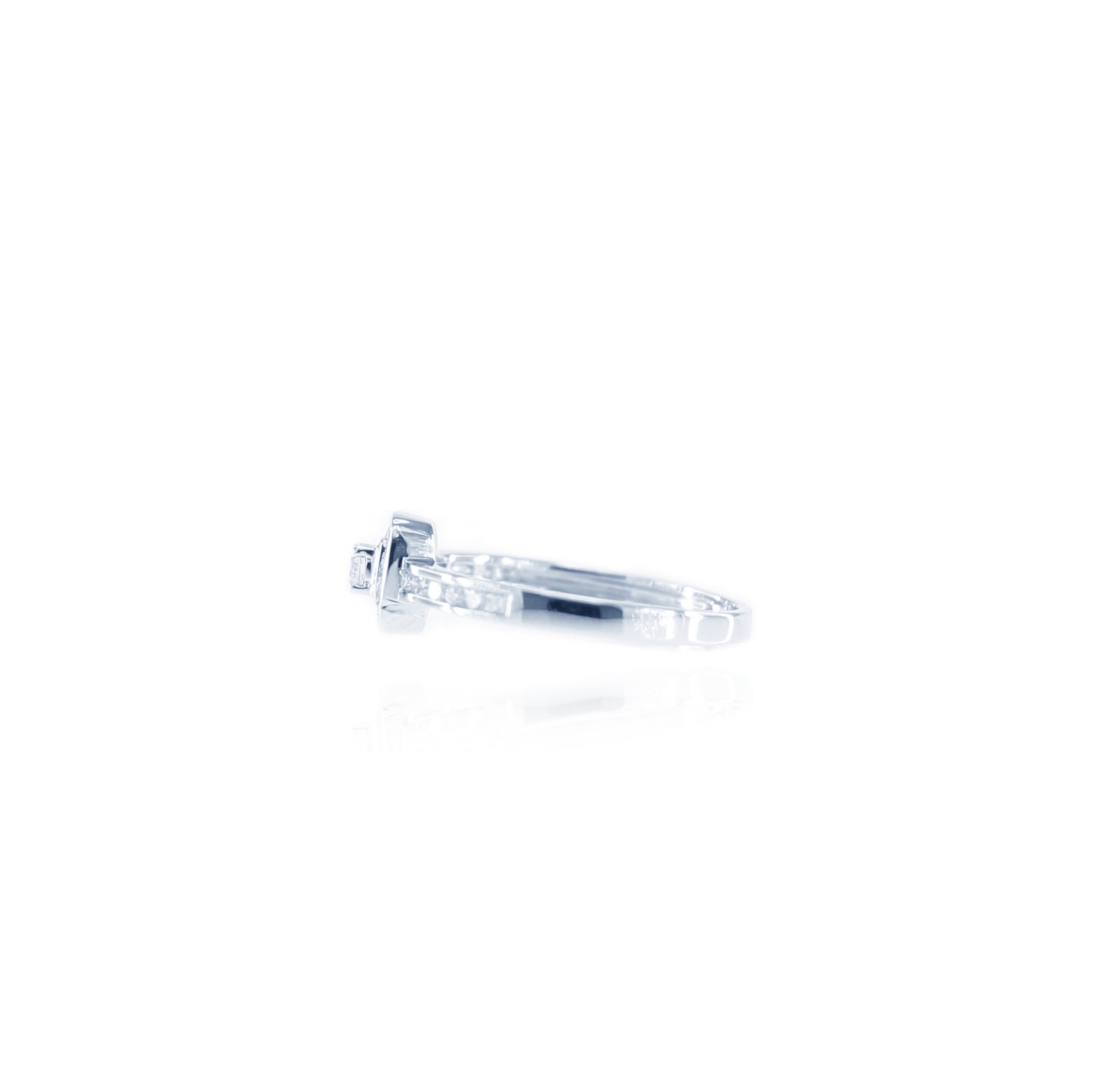 Square Shaped Diamond Halo Ring in 18K White Gold