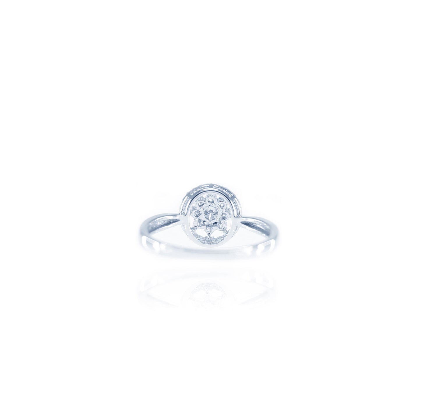 Round Flower Diamond Ring in 18K White Gold