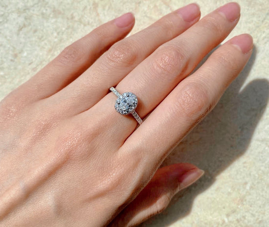 Mohsten oval diamond engagement ring 鑽石戒指