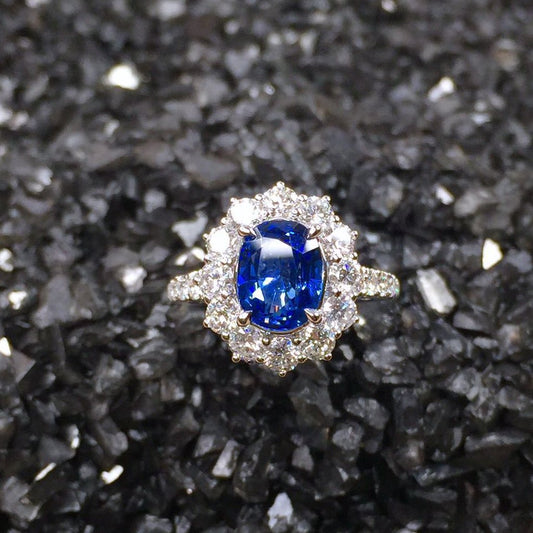 Sapphire Diamond Ring in 18K White Gold Ring